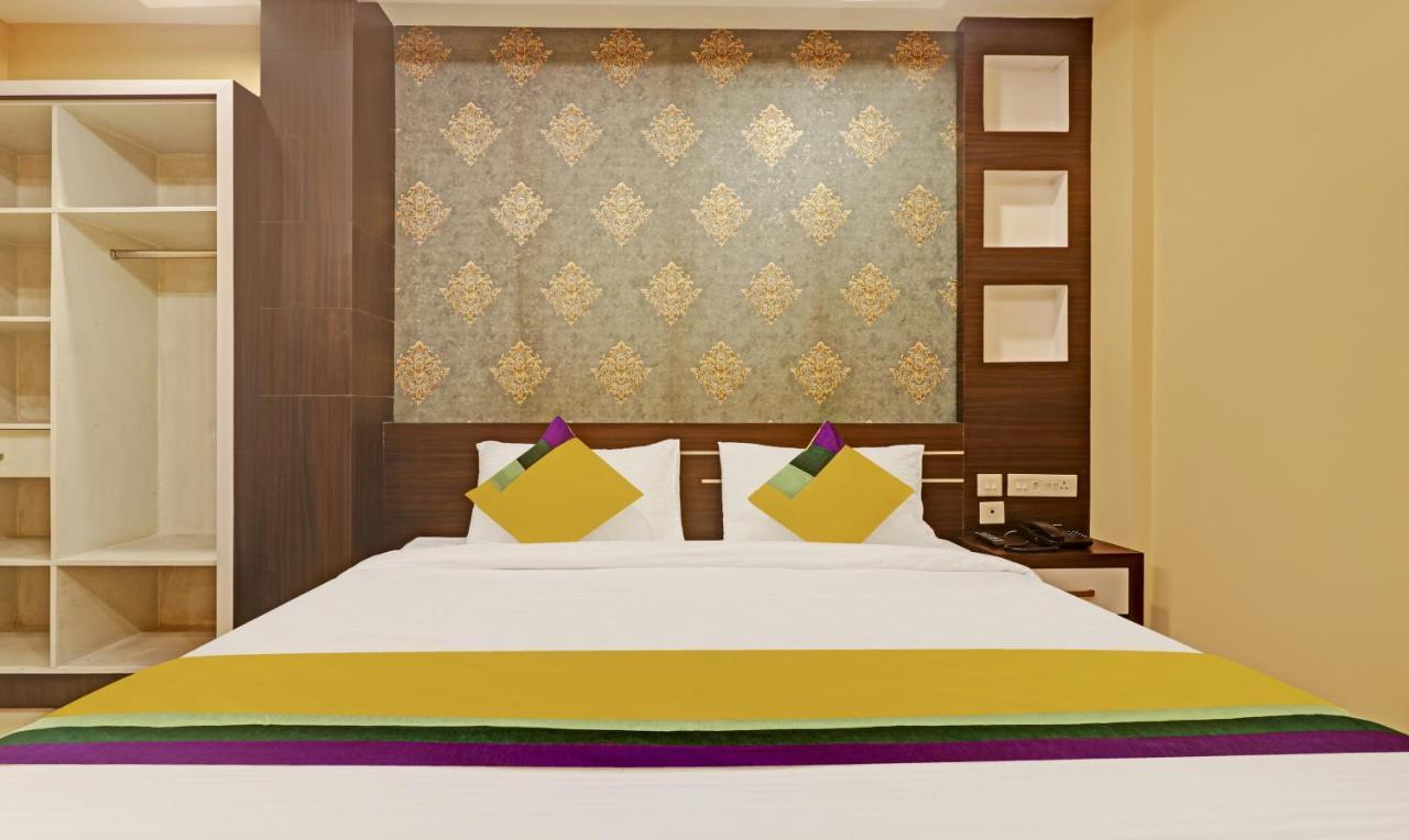 Itsy Hotels Sapphire Residency Manjeri Extérieur photo