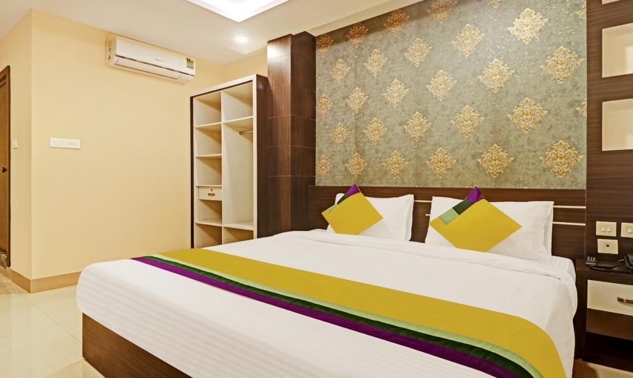 Itsy Hotels Sapphire Residency Manjeri Extérieur photo